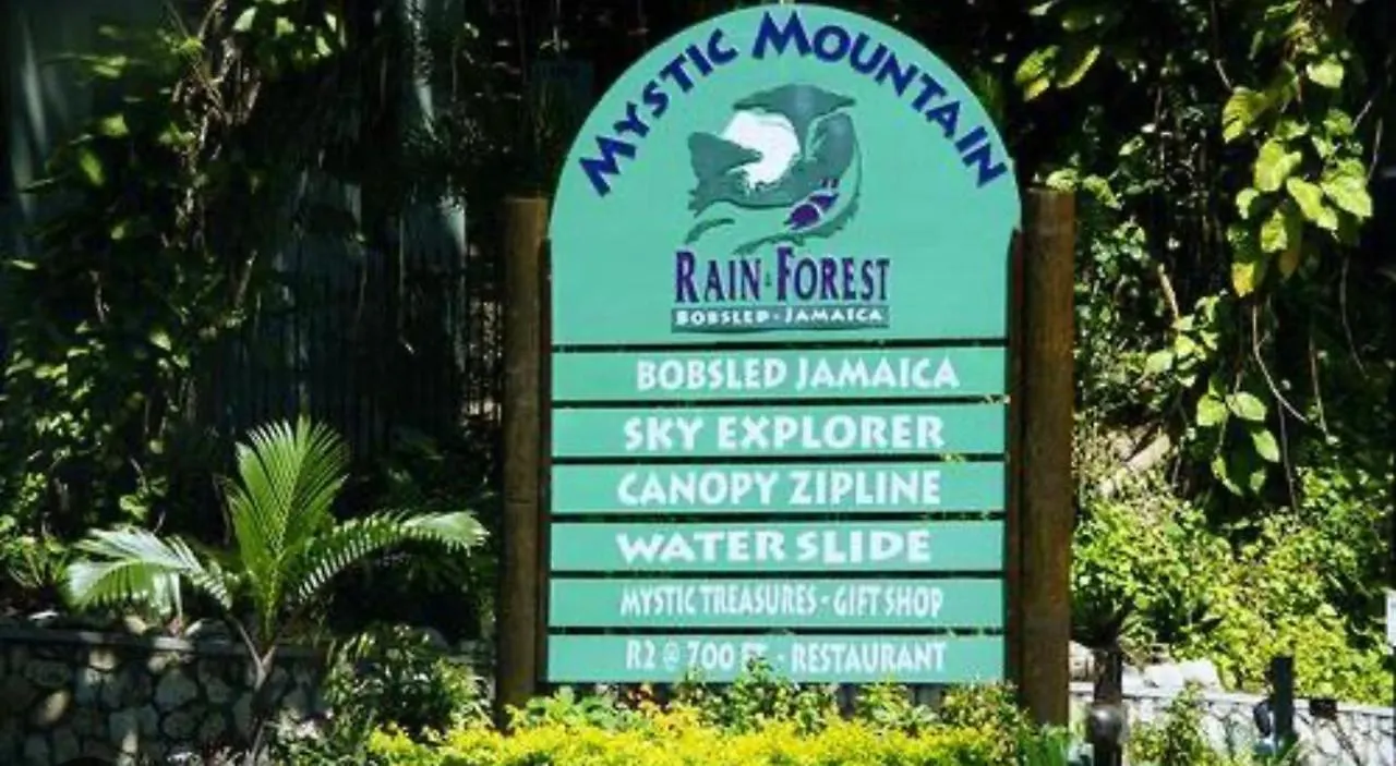 Luxurious Villa Royale- 5 Min Drive To Ocho Rios Ferienhaus